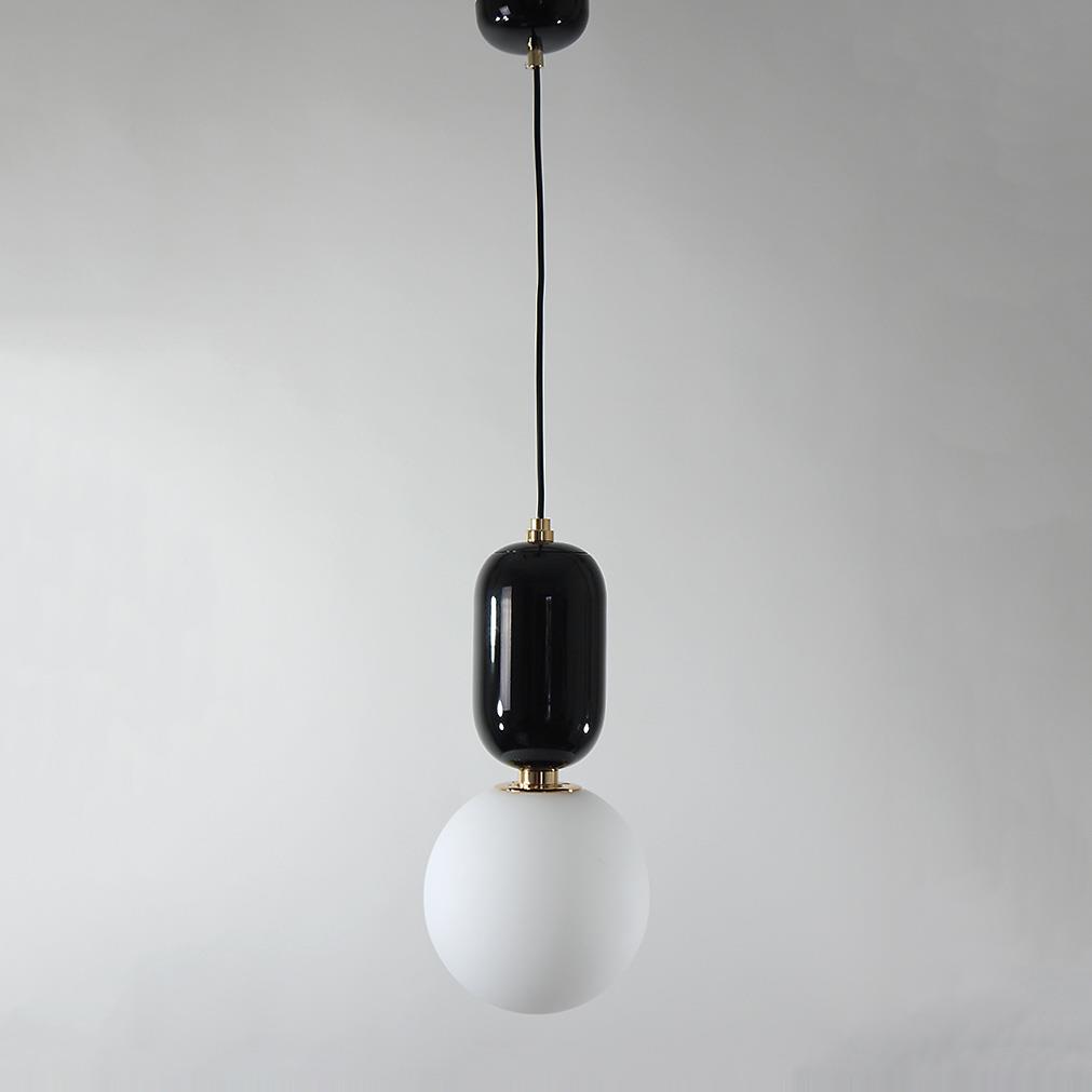 LED Pendelleuchte Nova Kugel 20cm schwarz-weiß