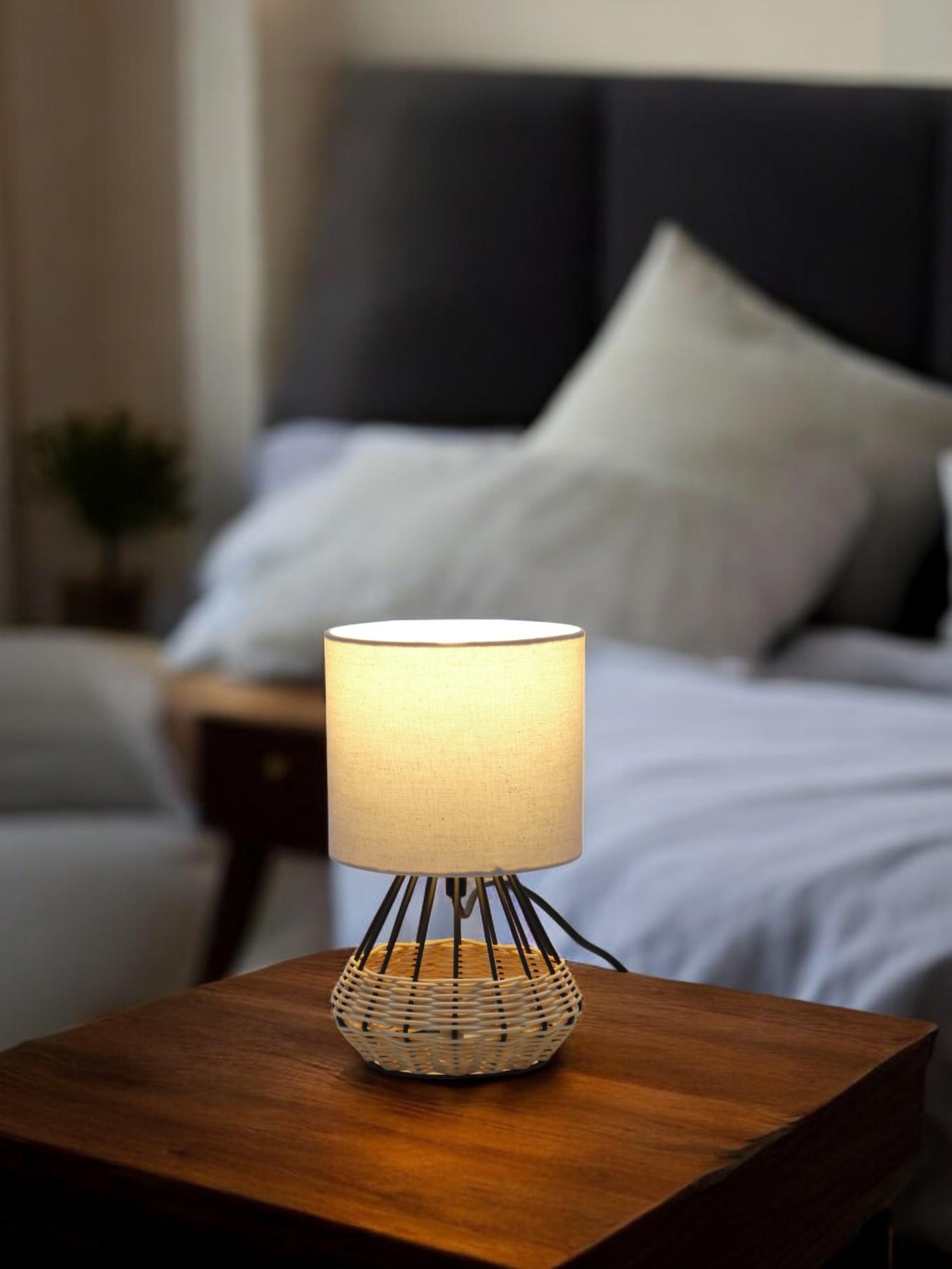 Tischleuchte Rita Stoffschirm beige E27