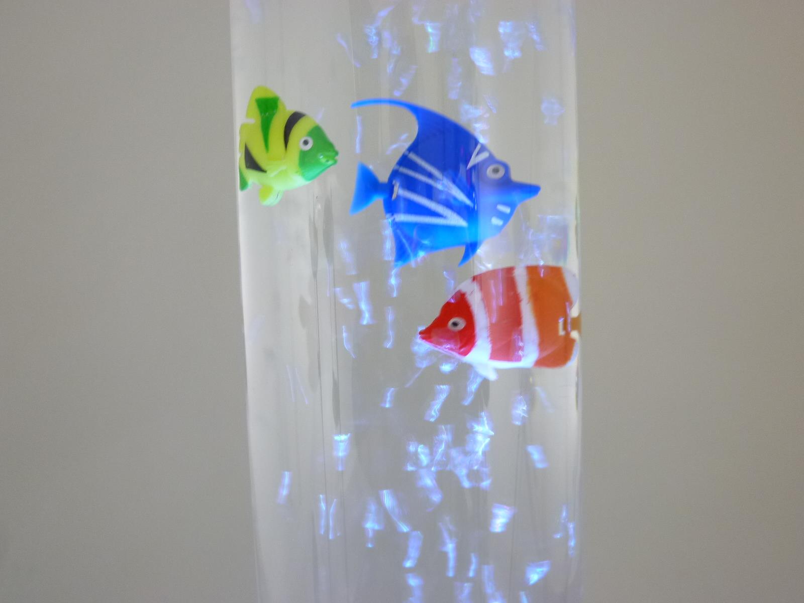 Deko-Wassersäule LED farbwechselnd und 6 Fischen Stimmungslampe