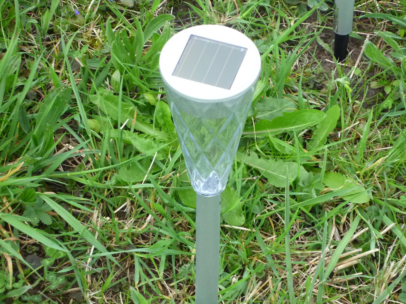 LED Solarleuchte Sandra Deko-Wege-Lampe