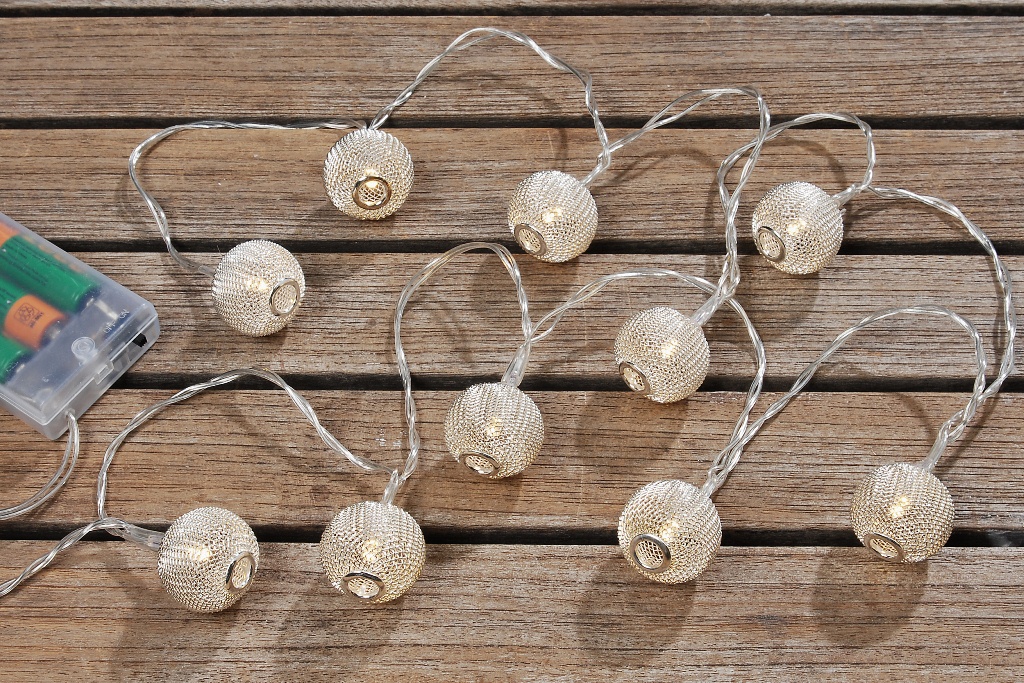 LED Lichterkette 10 er, Drahtkugeln silber