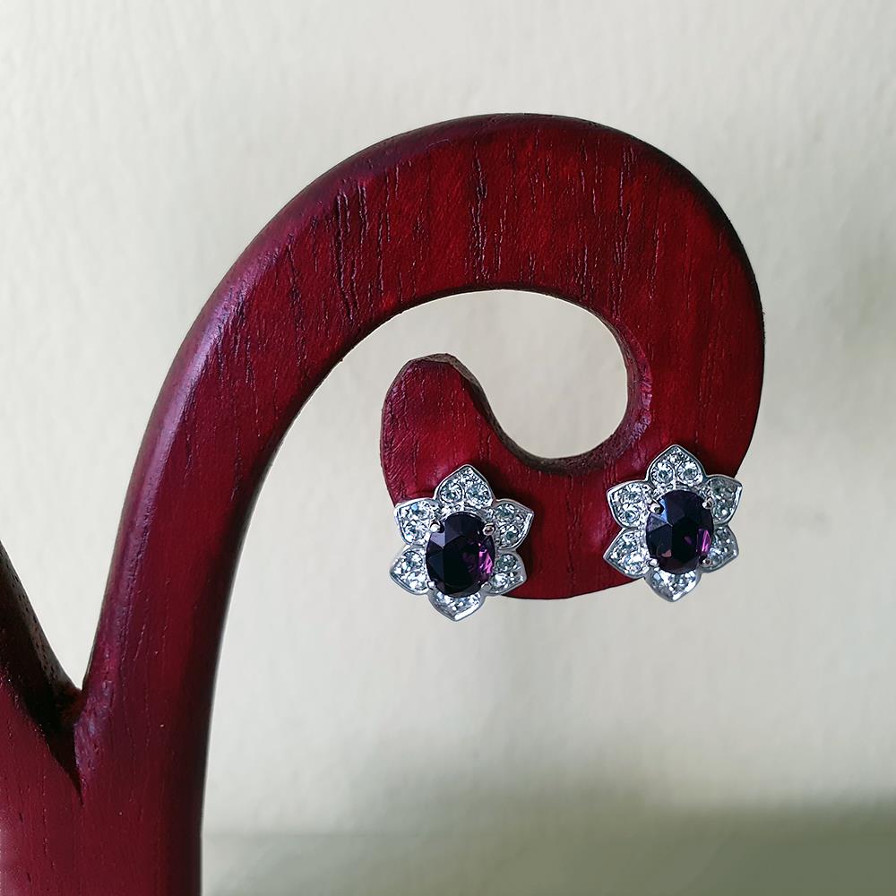 Ohrstecker "Blume" im Set, mit Stein blau und Stein lila Ohrstecker "Blume" im Set, mit Stein blau und Stein lila