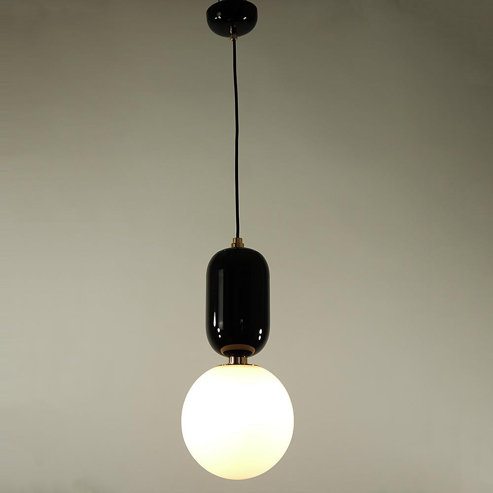 LED Pendelleuchte Nova Kugel 25cm schwarz-weiß