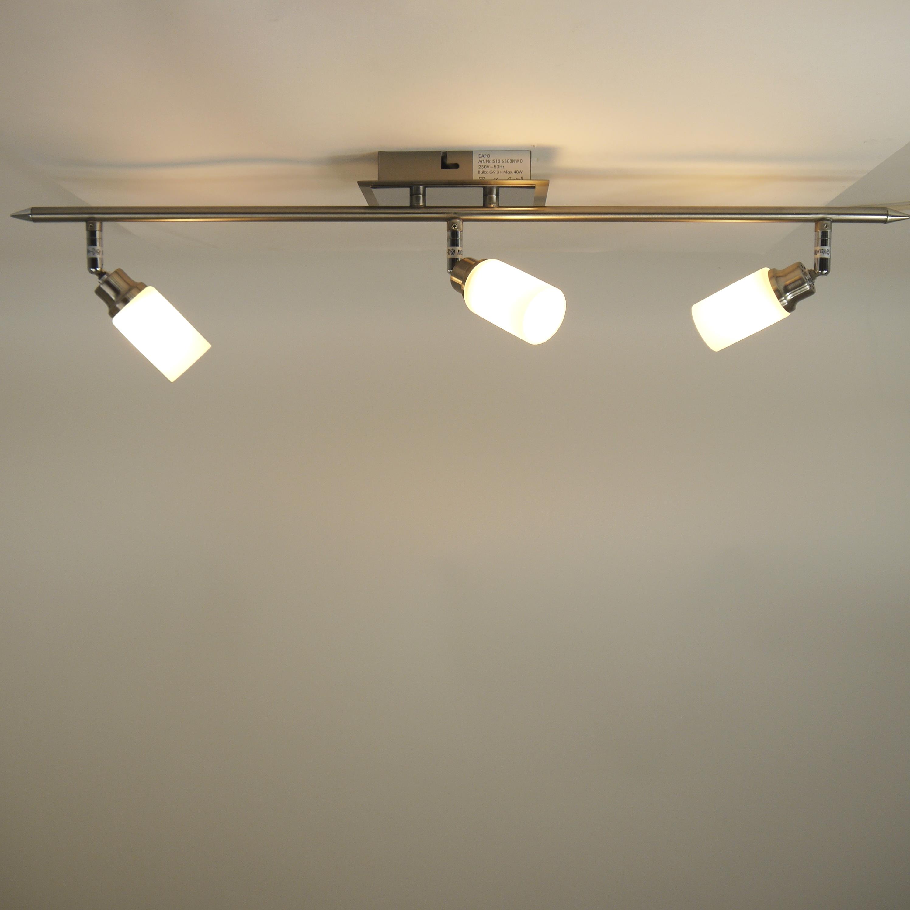 Halogenstrahler mit weissem Opalglas "Star" 3-flammig