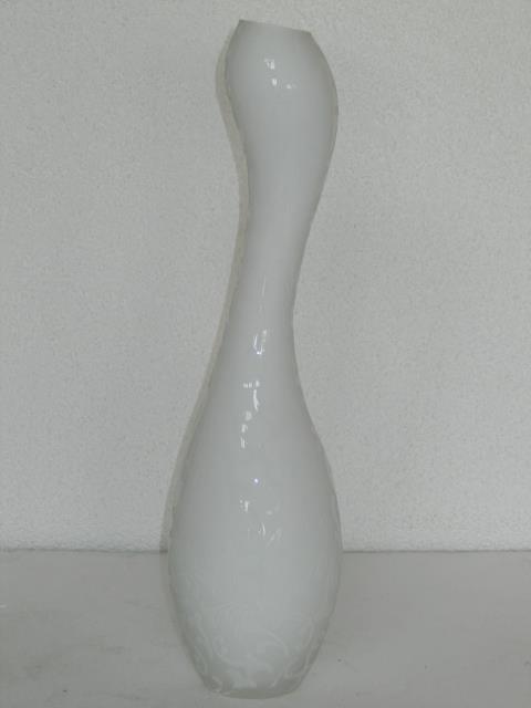 Handgearbeitete Blumenvase Ornament weiß