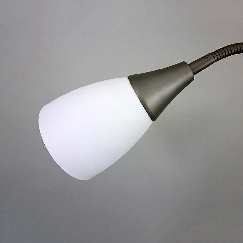 Kunststoffschirm Kora Lesearm