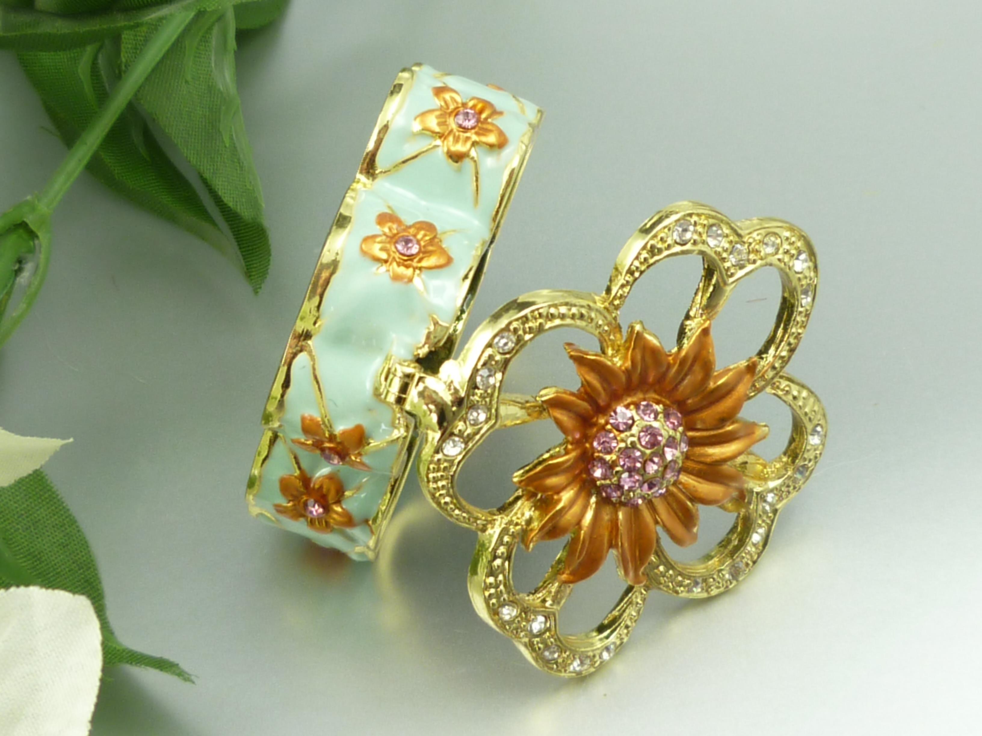Schmuckdose Blume