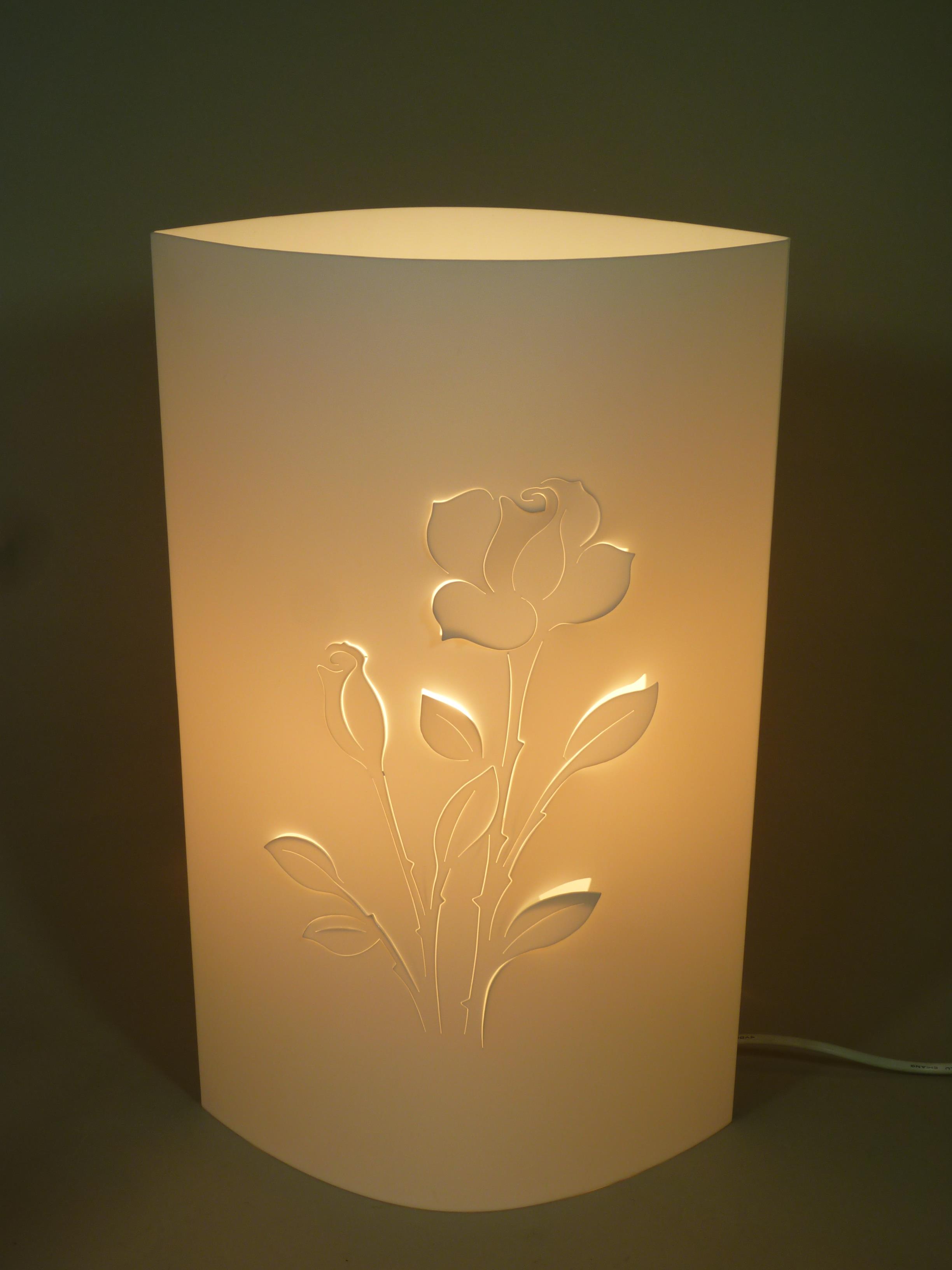 Wunderschöne Tischleuchte mit Blumenmotiv Rose Tischlampe Dekoleuchte