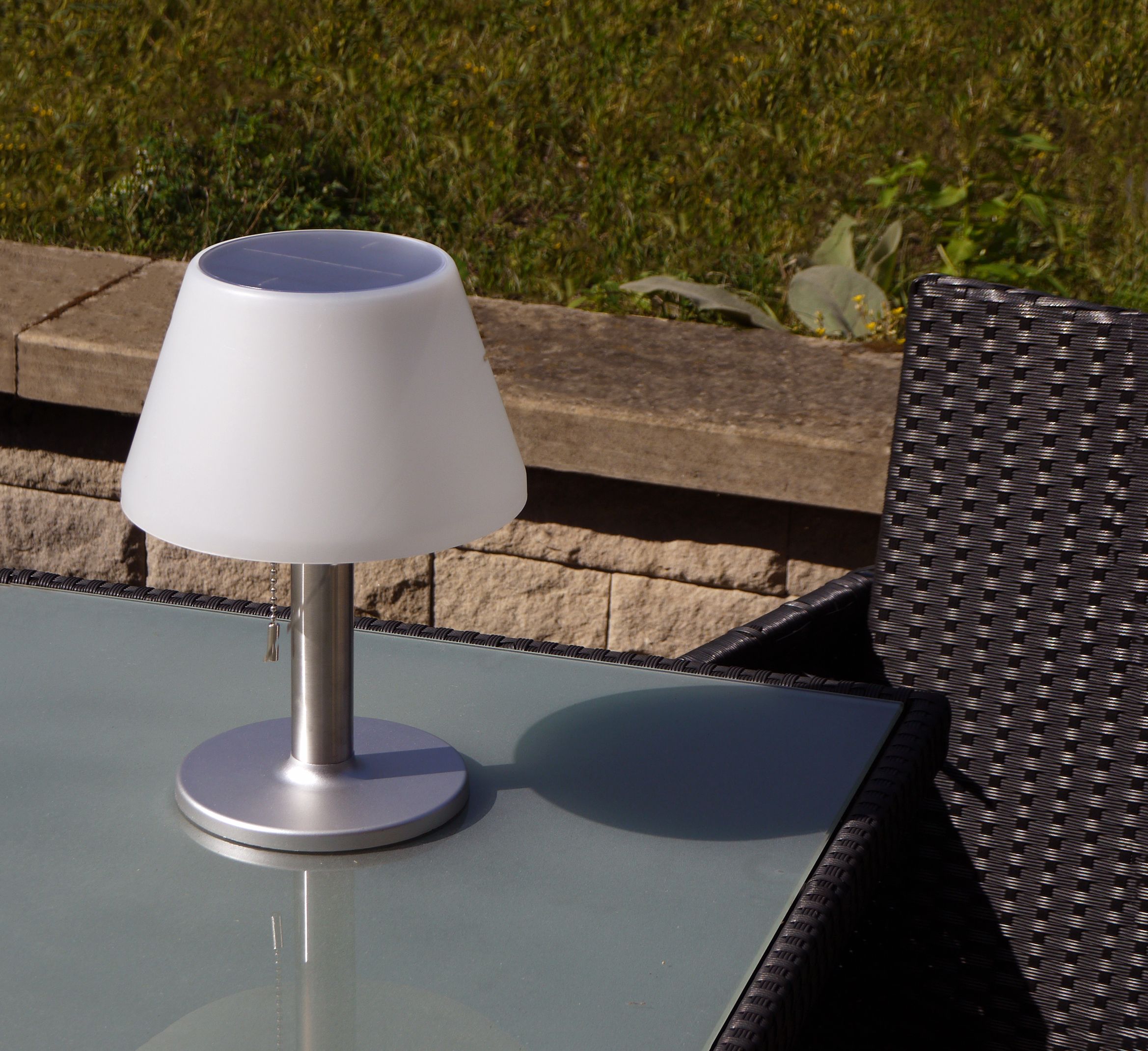 LED Solar-Tischleuchte JOLLA, warmweiß, mit Zugschalter 3-stufig