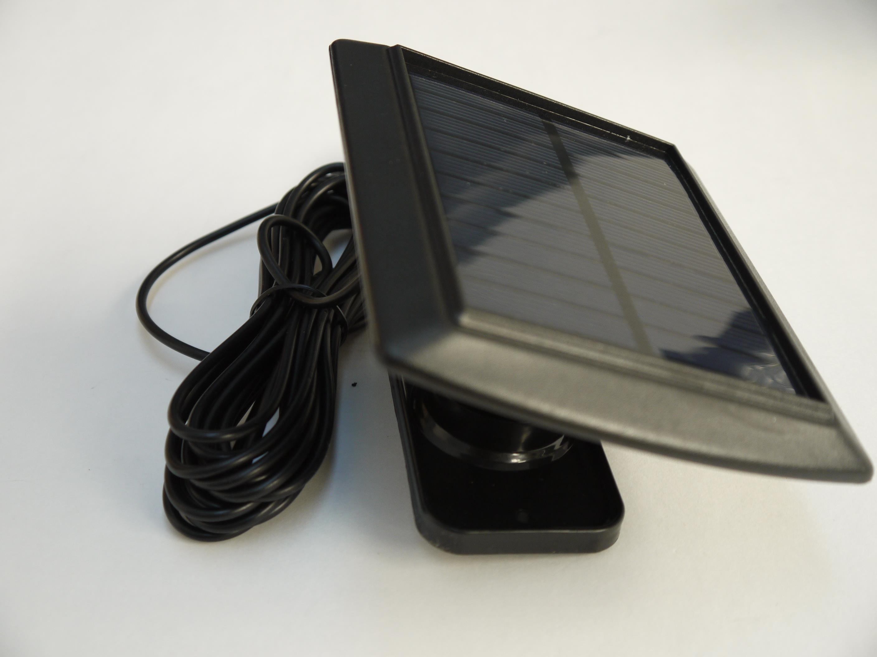 Solar Wandstrahler Ulf  mit 99 LEDs 